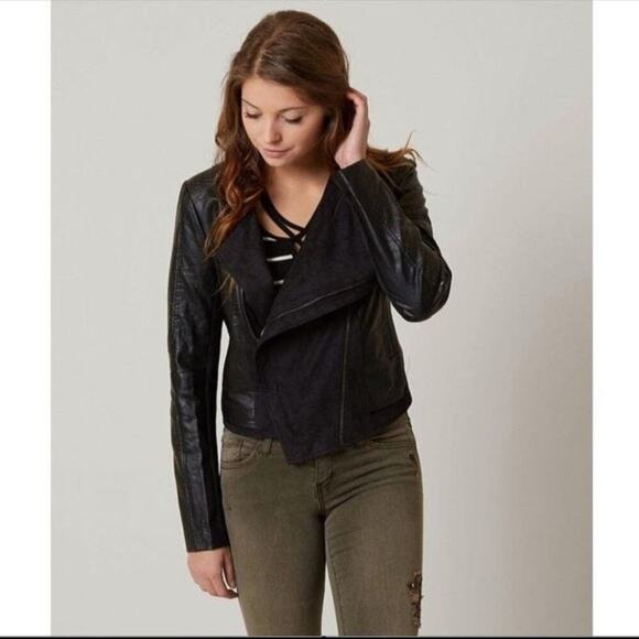 Ark & Co Black Faux Leather and Suede Moto Jacket Women's Size Small Biker - Picture 2 of 8